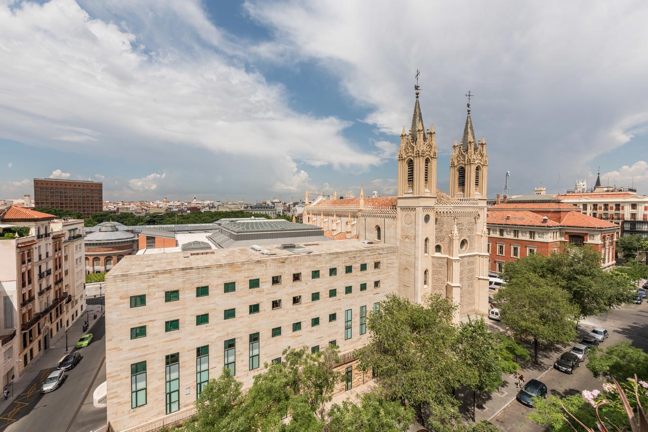 Los Jeronimos Madrid Dış mekan fotoğraf